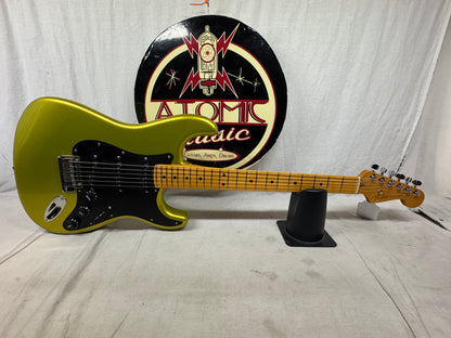 Fender American Ultra II 2 Stratocaster Guitar with COA + Case 2024 - Solar Flare / Maple neck
