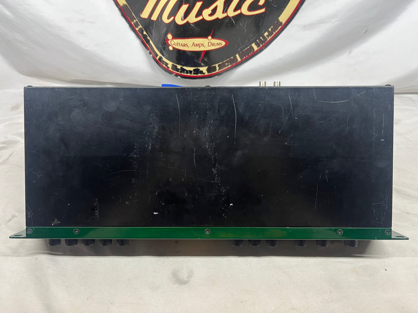 Joemeek oneQ2 Master Studio Channel Optical Compressor Preamp EQ De-Esser Rack Module