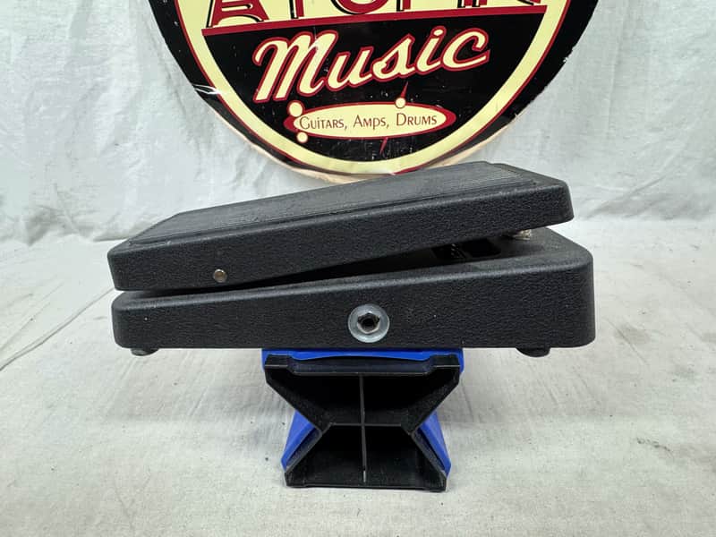 Dunlop GCB95F GCB-95F Cry Baby crybaby Classic Wah Pedal with Fasel Inductor - Image 5