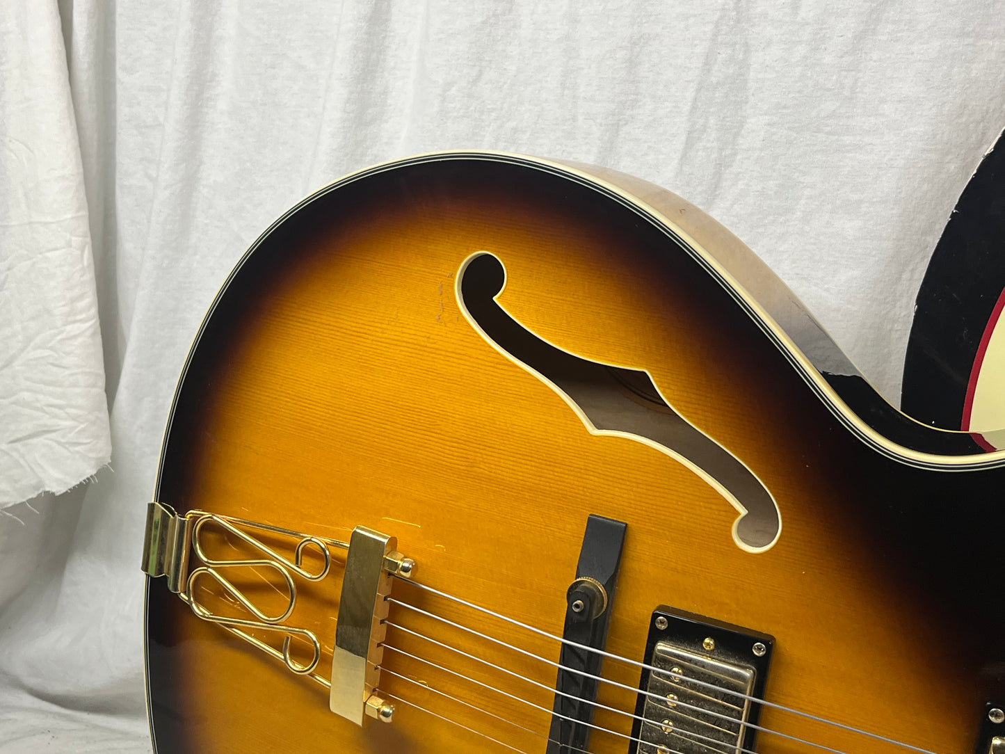 Epiphone Joe Pass Signature Emperor II VS Archtop Hollow Body Electric Guitar