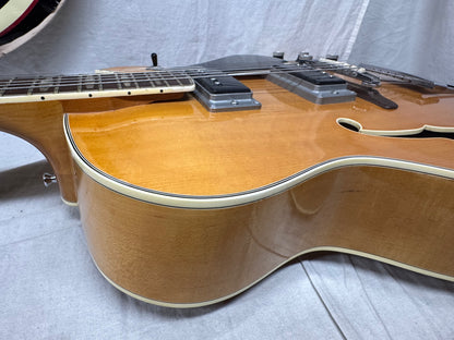 Yamaha AE-11 ae11 Archtop Electric Hollowbody Guitar with Case - Natural