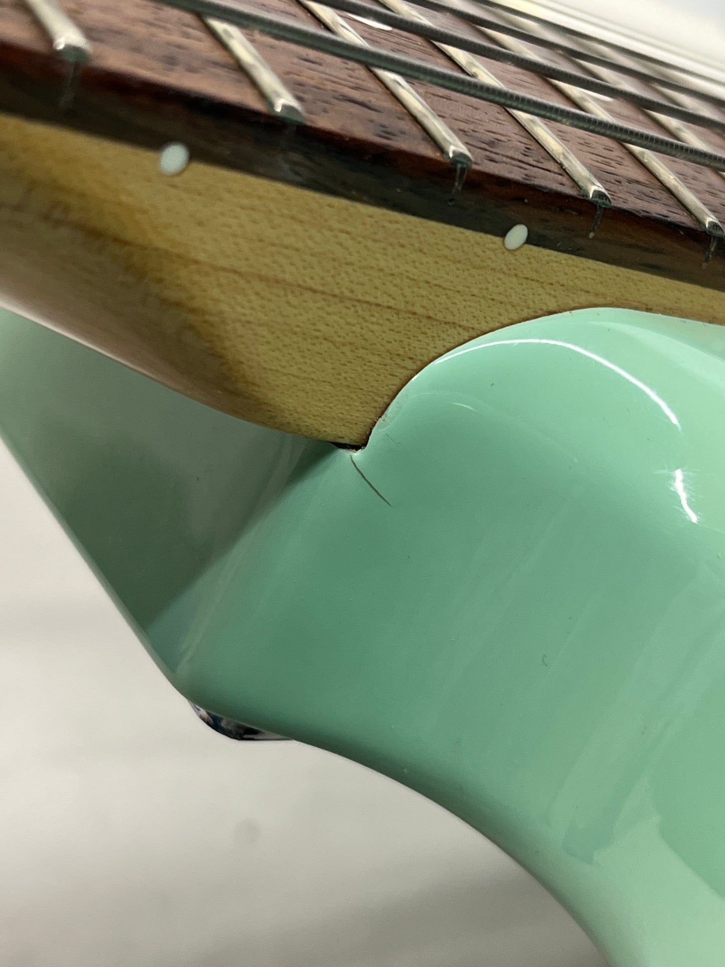 Squier Tom DeLonge Signature Stratocaster Strat Electric Guitar - Surfboard Green