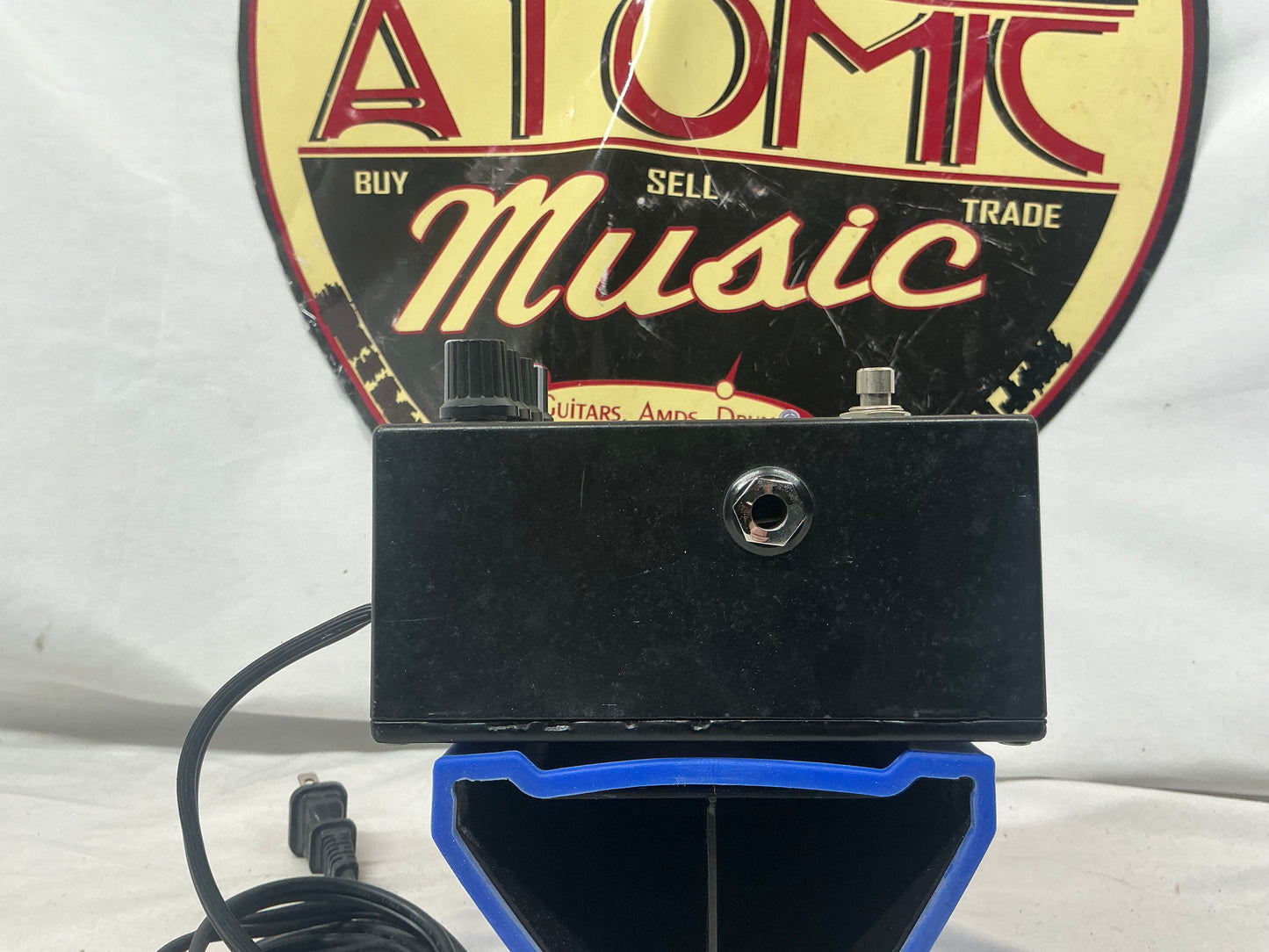 Carl Martin Contour & Boost EQ equalizer Pedal