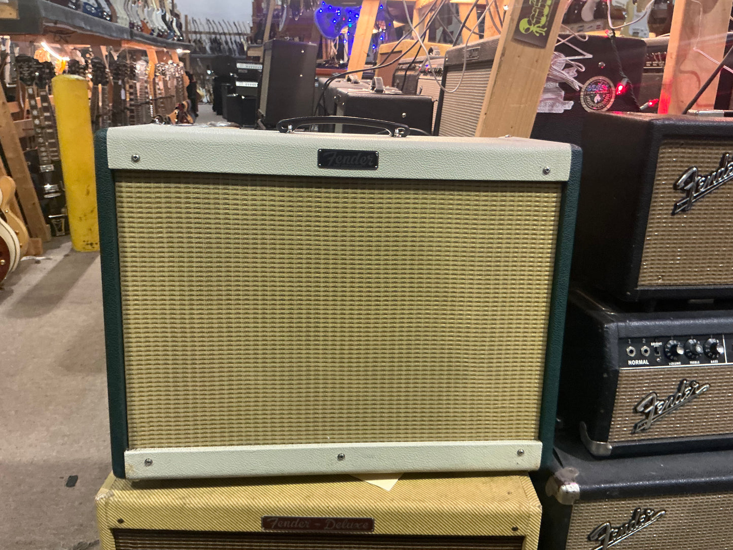 Fender Limited Edition Hot Rod Deluxe III 3 Tube Guitar Combo Amplifier - Local Pickup Only
