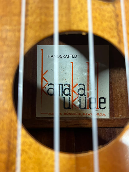 Kamaka Pineapple Soprano Ukulele with Case - SPLIT IN BACK OF BODY