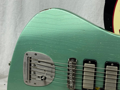 Maghini Guitars Skylark Baritone Guitar with COA + Gator Case 2023 - Lightly Aged Jade Metallic