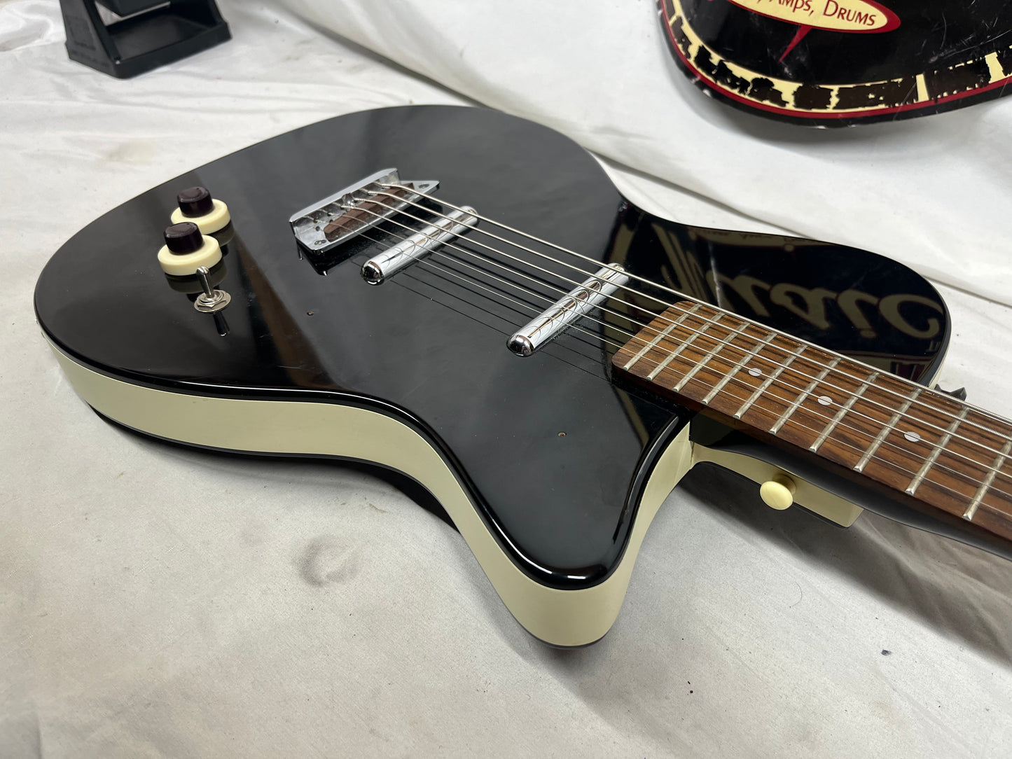 Danelectro '56 Baritone Reissue Baritone Guitar