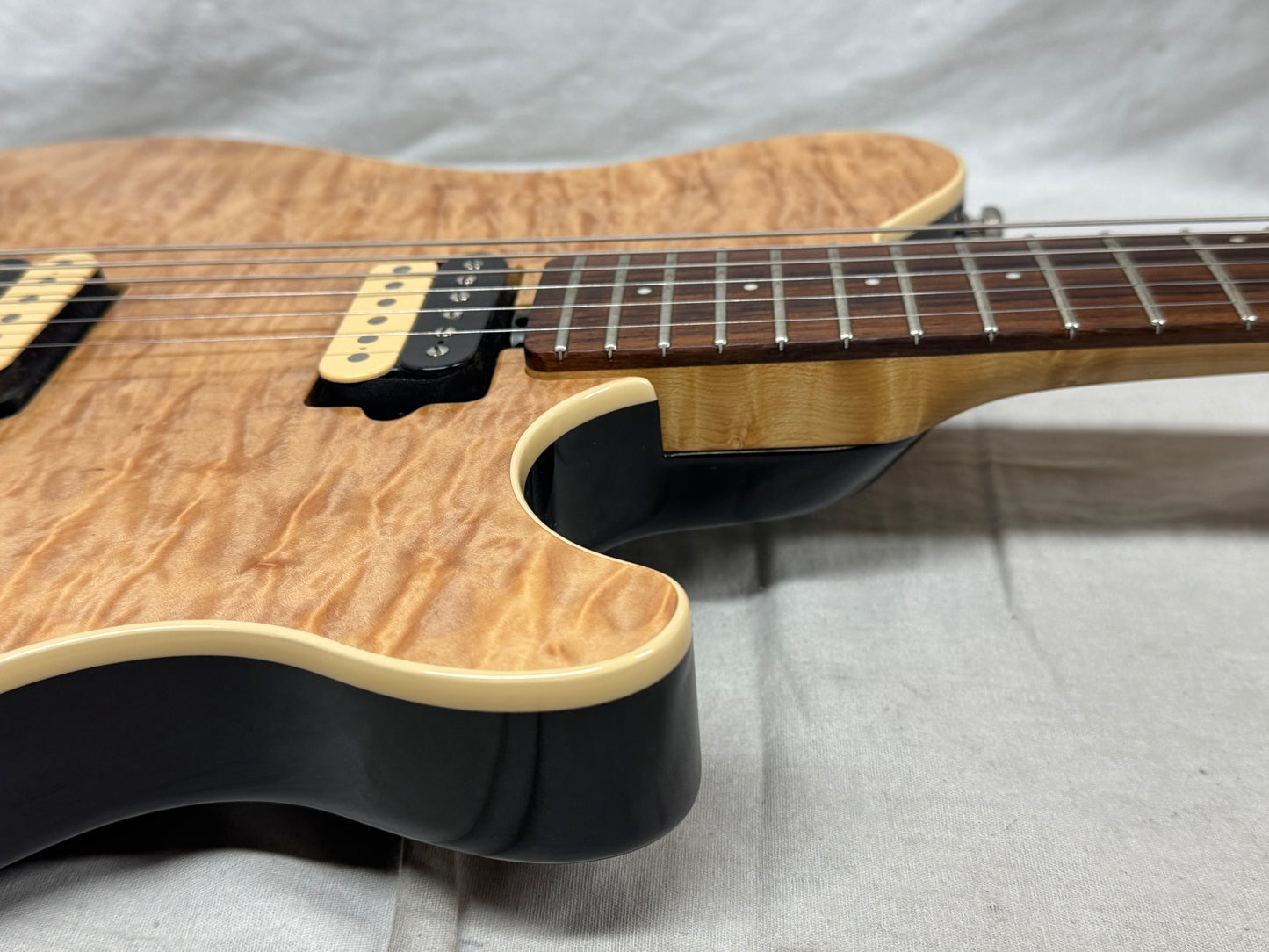 Ernie Ball Music Man Axis Guitar with Hard Case 2012