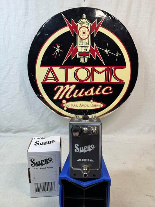 Supro 1303 Boost Pedal with Box