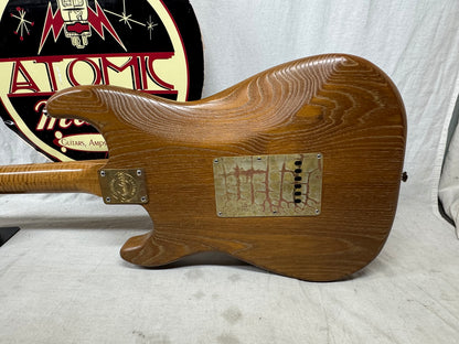 Paoletti PWS04LT Singlecut Guitar with COA + Case