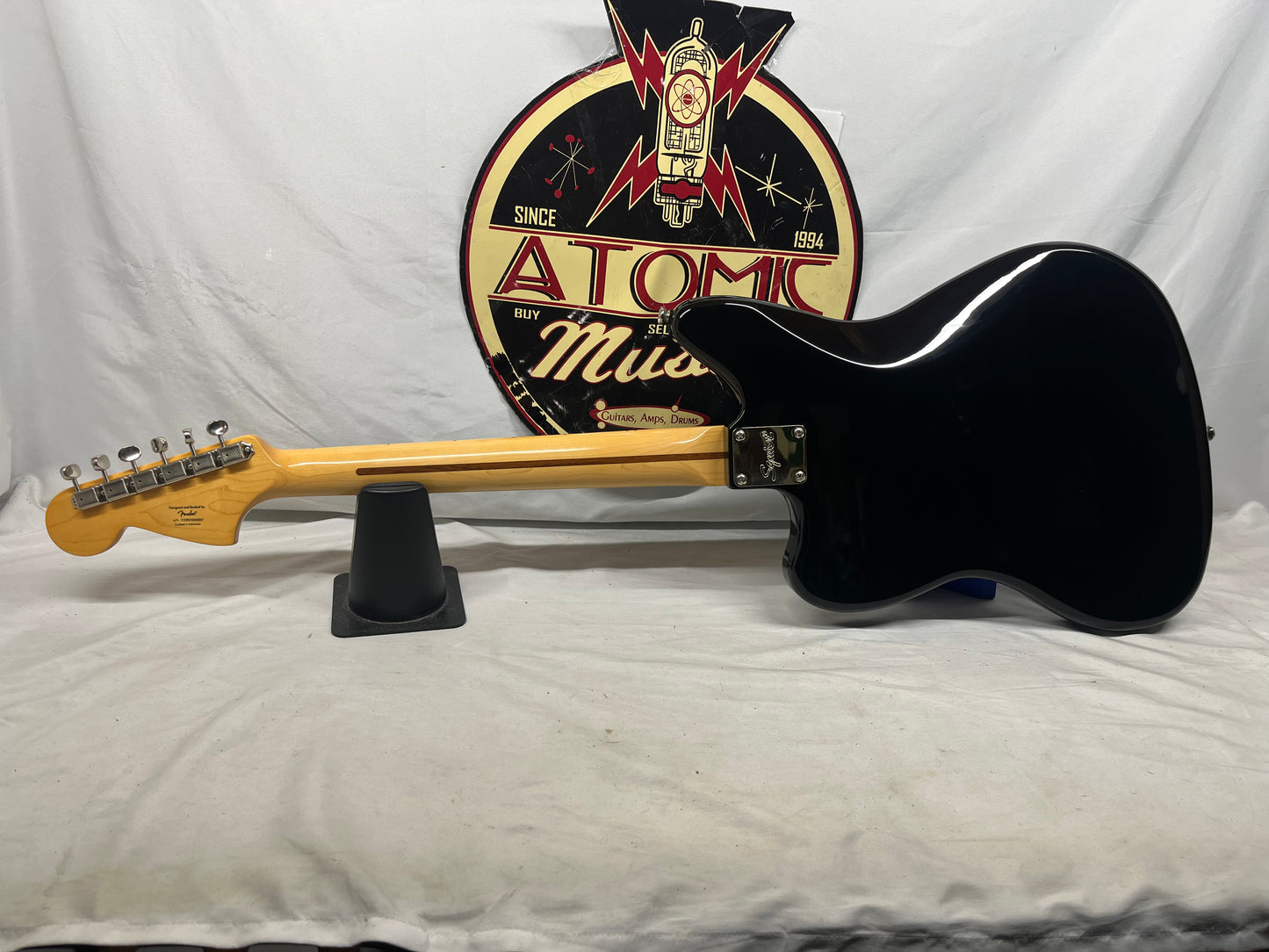 Squier Classic Vibe '70s Jaguar Electric Guitar
