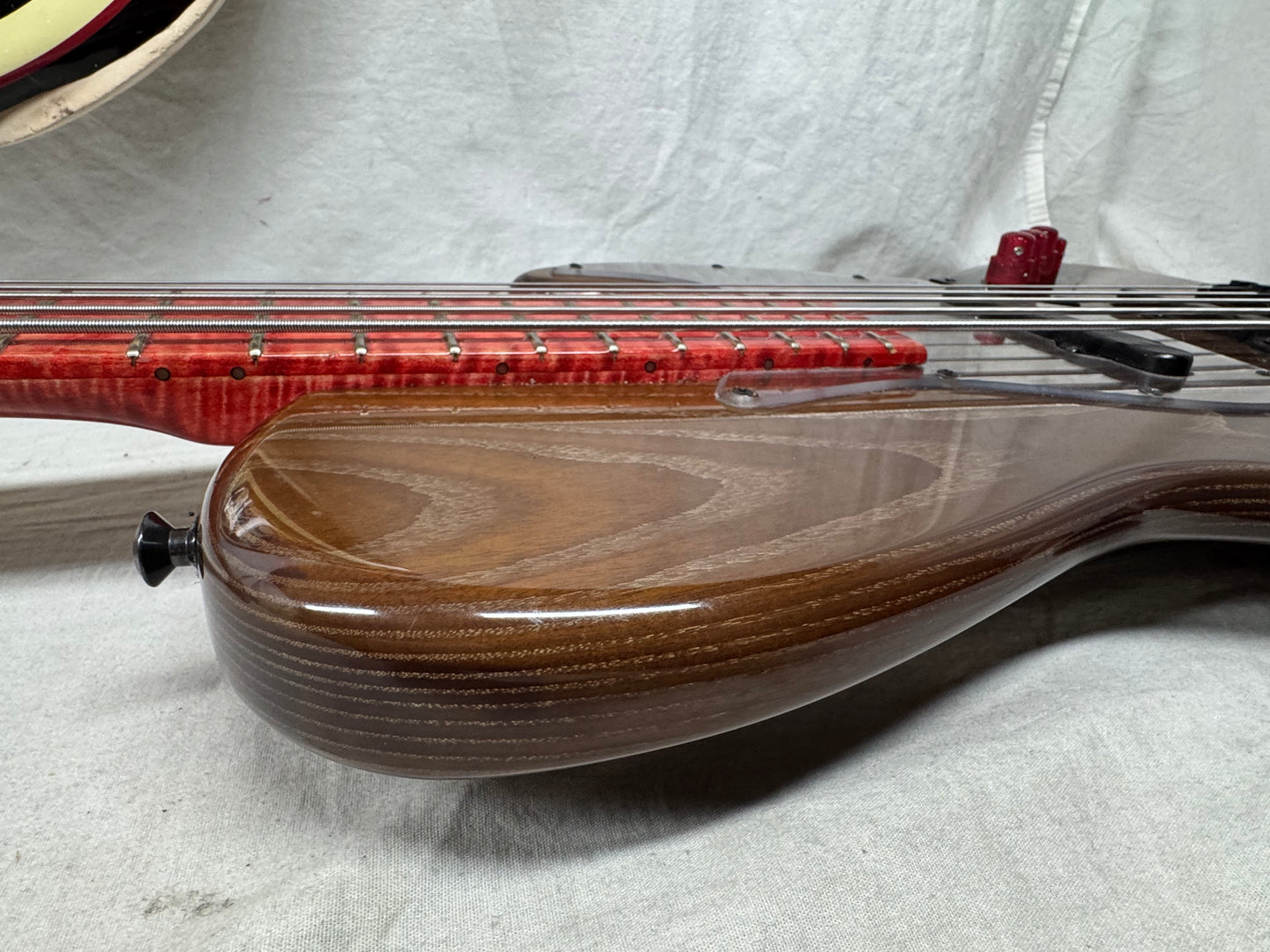 Marco Bass Guitars TFL Singlecut 5-string Bass with John East preamp / handmade Marco pickups