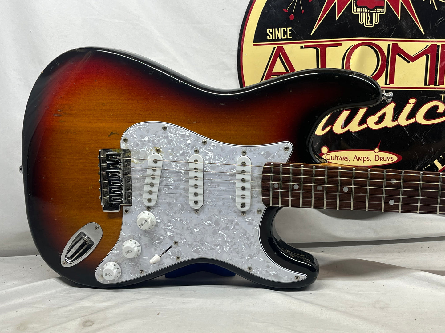 Pan S-Style Doublecut Electric Guitar