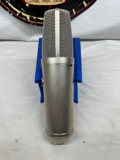 Warm Audio WA-87 R2 Multi-Pattern Condenser Microphone with Box