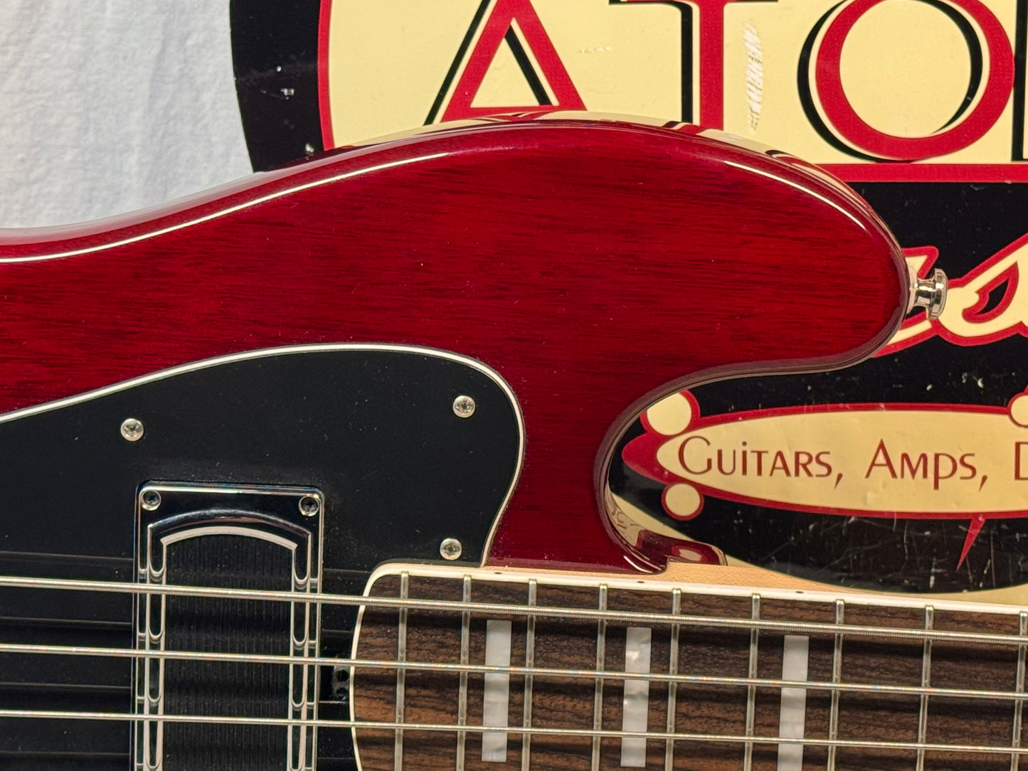 Lakland Skyline Series Decade 4-string Bass