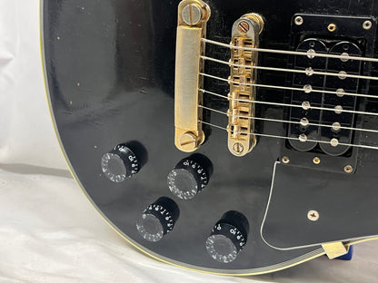 Sawtooth Singlecut LP-Style Electric Guitar - Distressed Black
