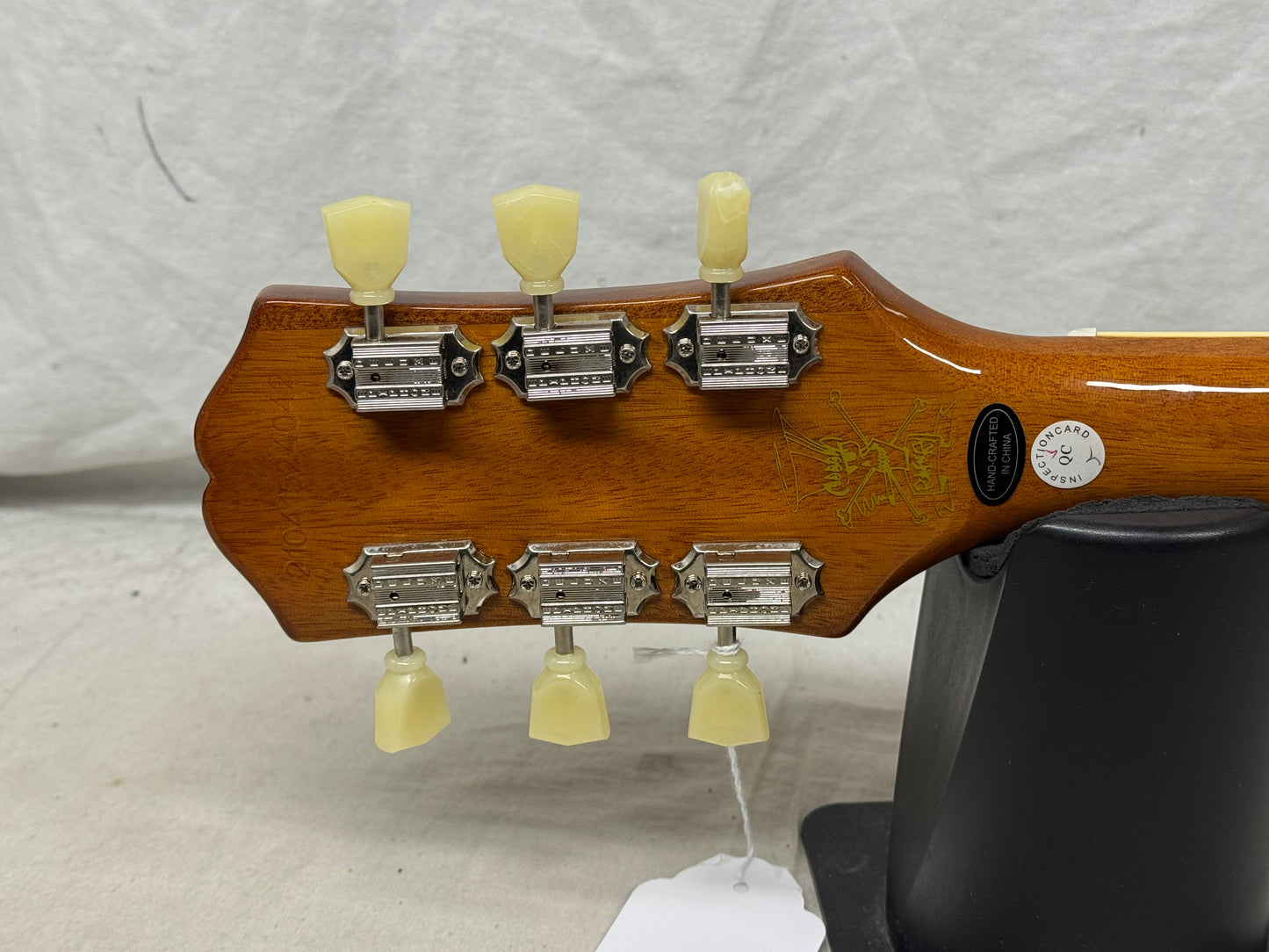 Epiphone Slash "Victoria" Les Paul Standard Guitar with Case 2021 - Gold Top goldtop