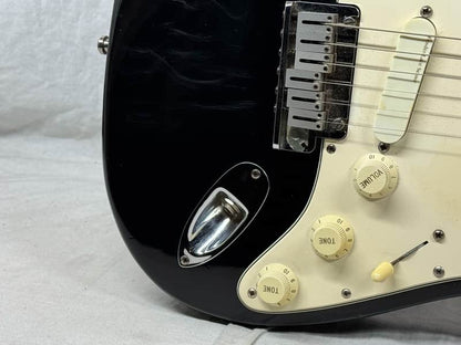 Fender USA Stratocaster Plus Guitar with TKL Case - Image 5