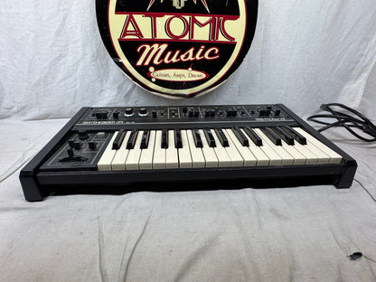Roland SH-09 sh09 Monophonic Analog Synthesizer Keyboard