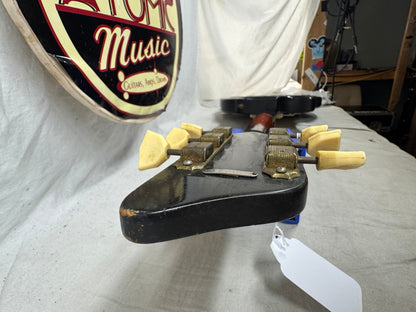 Supro Rhythm Master Guitar with Case - Sunburst