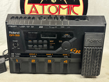 Roland GR-33 gr33 Guitar Synthesizer Pedal with Power Supply