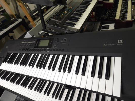 Korg i3-MB 61-Key Music Workstation 2018 - Present - Matte Black - Local Pickup Only