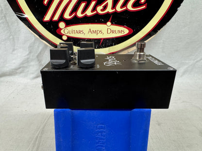 Hynotone Ares Distortion Preamp Pedal