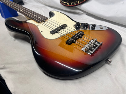 Fender American 4-String Electric Jazz Bass with Hard Case - 3-Color Sunburst
