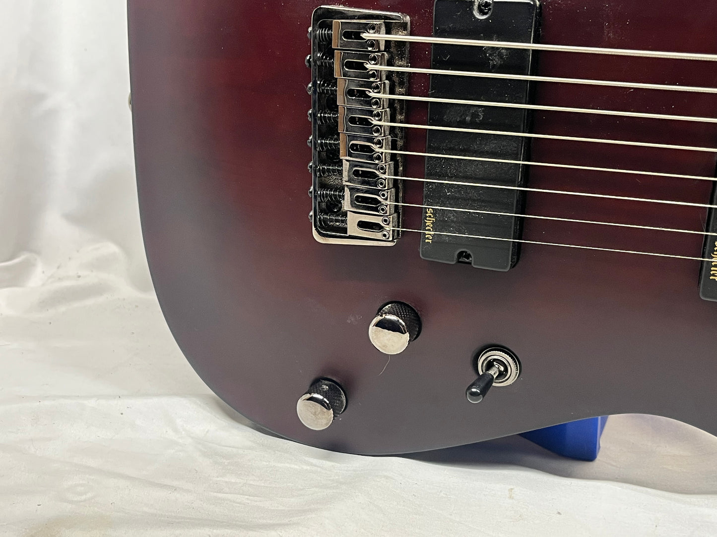 Schecter Omen-8 8-String Doublecut Electric Guitar