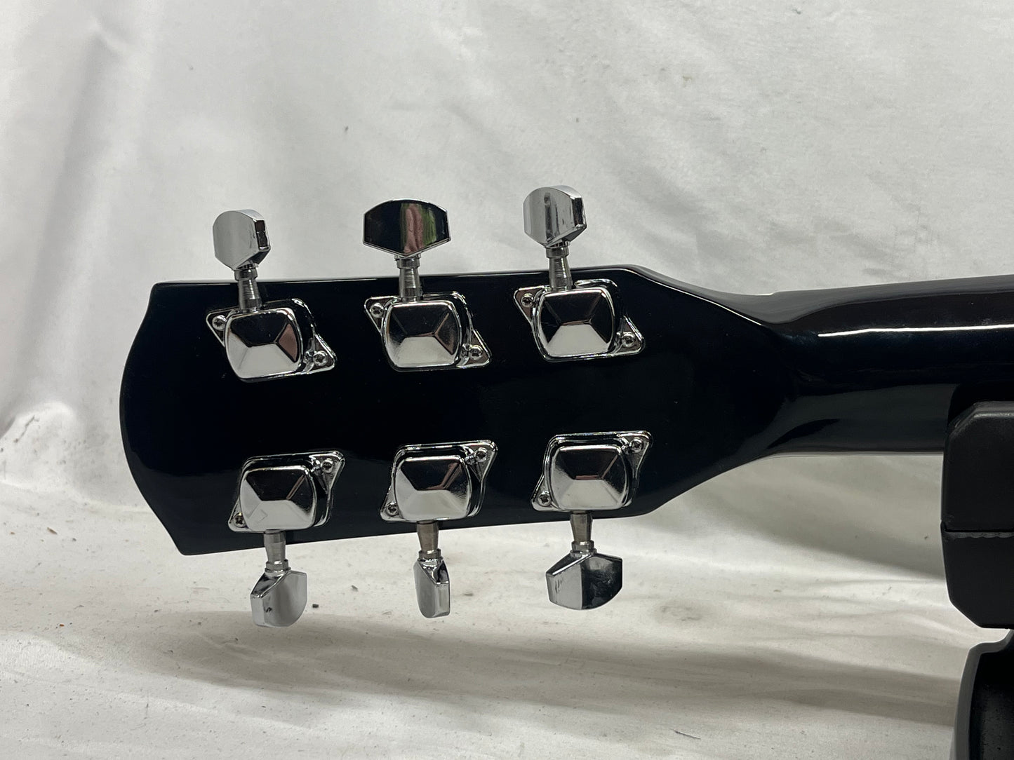 Squier SA-150 Dreadnought Acoustic Guitar - Sunburst