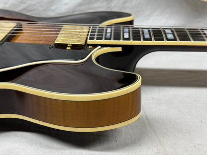 Yamaha SA2200 sa-2200 Semi-Hollowbody Guitar with Gator Case 2020
