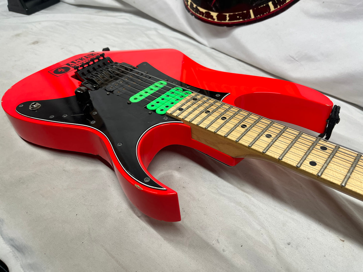Ibanez RG550 Genesis Collection Doublecut Electric Guitar - Road Flare Red - **only the bridge pickup has output**