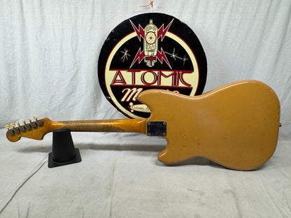 Fender USA Duo-Sonic Guitar with Case 1960s