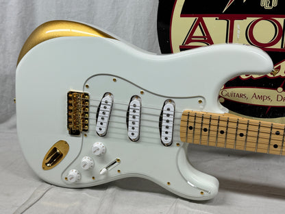 Fender MIJ Ken L’arc-en-Ci Signature Experiment #1 no. 1 Stratocaster Guitar with Case 2024 - Polar White / Maple neck