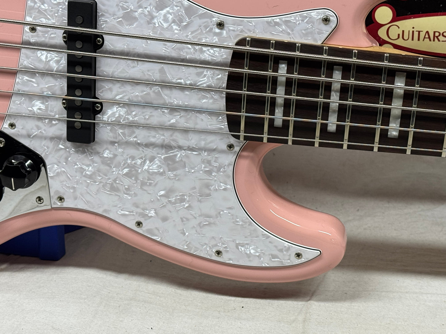 G&L JB-5 jb5 5-string Bass with Case 2021 - Shell Pink