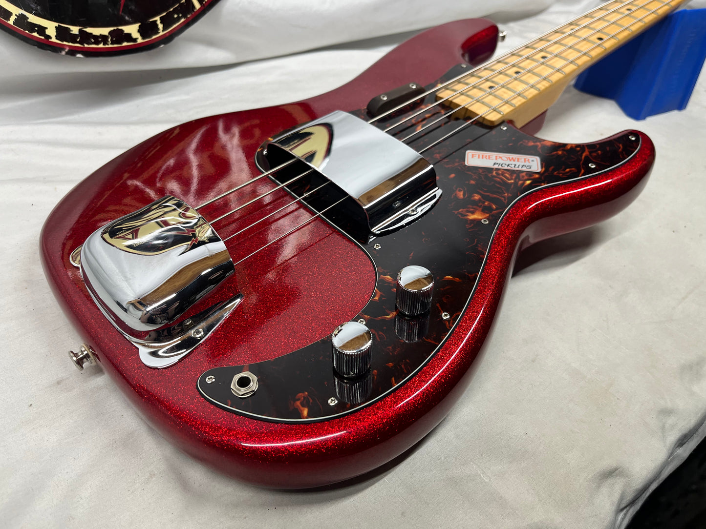 Memphis Doublecut 4-String P-Style Electric Bass