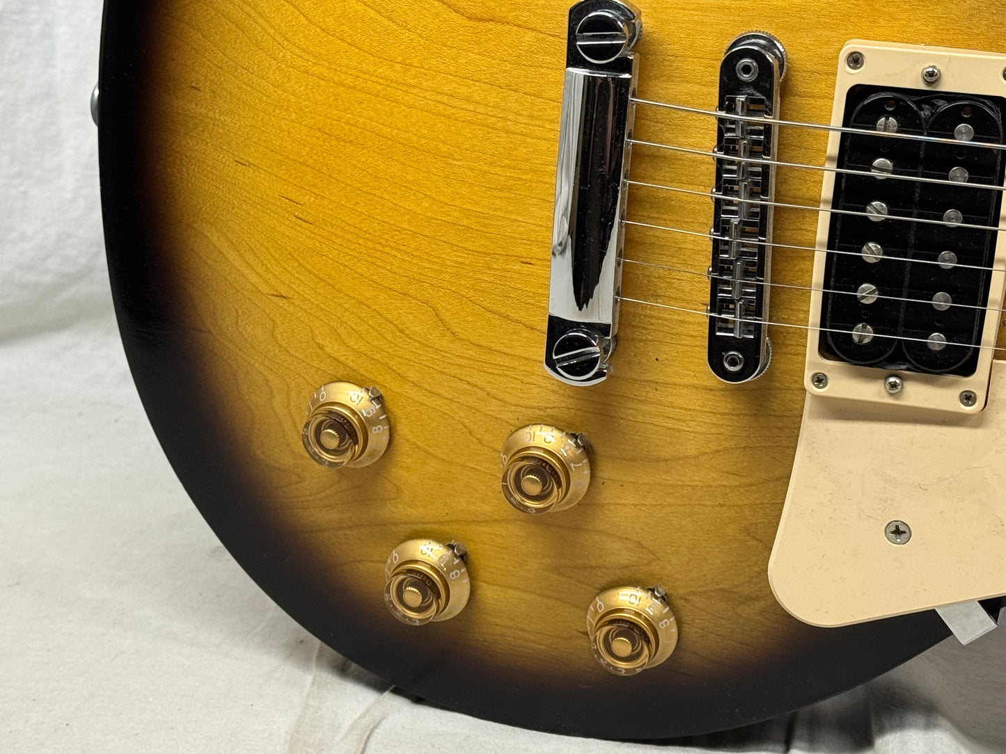 Gibson Les Paul Studio Guitar 2016