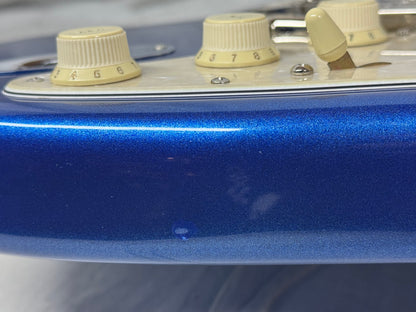 Fender American Ultra Stratocaster HSS Guitar with Case 2023 - Cobra Blue / Rosewood fingerboard