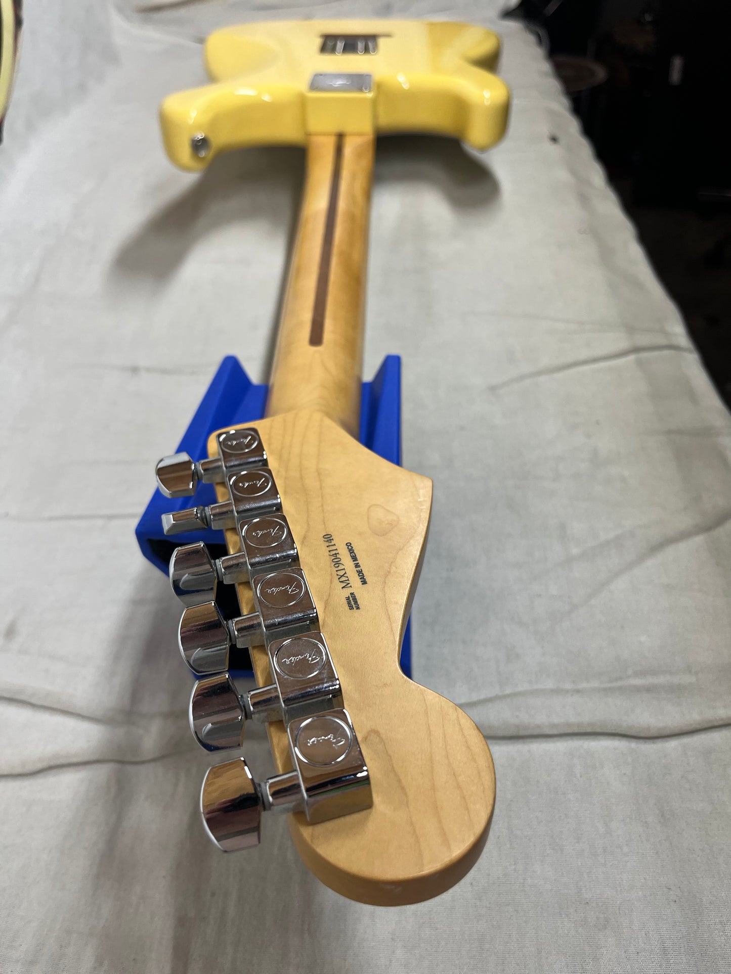 Fender Player Stratocaster Strat Electric Guitar MIM - Made in Mexico - Buttercream