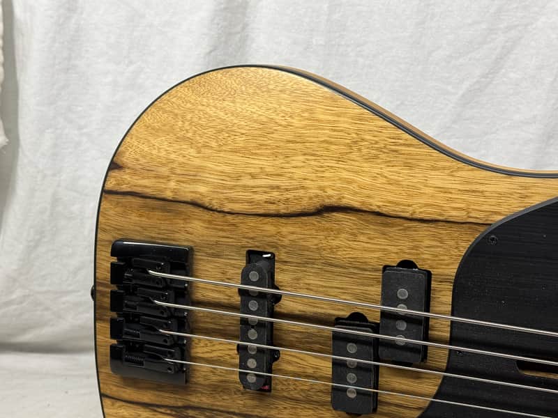 Schecter Diamond Series T4 t-4 4-string Bass - Image 4