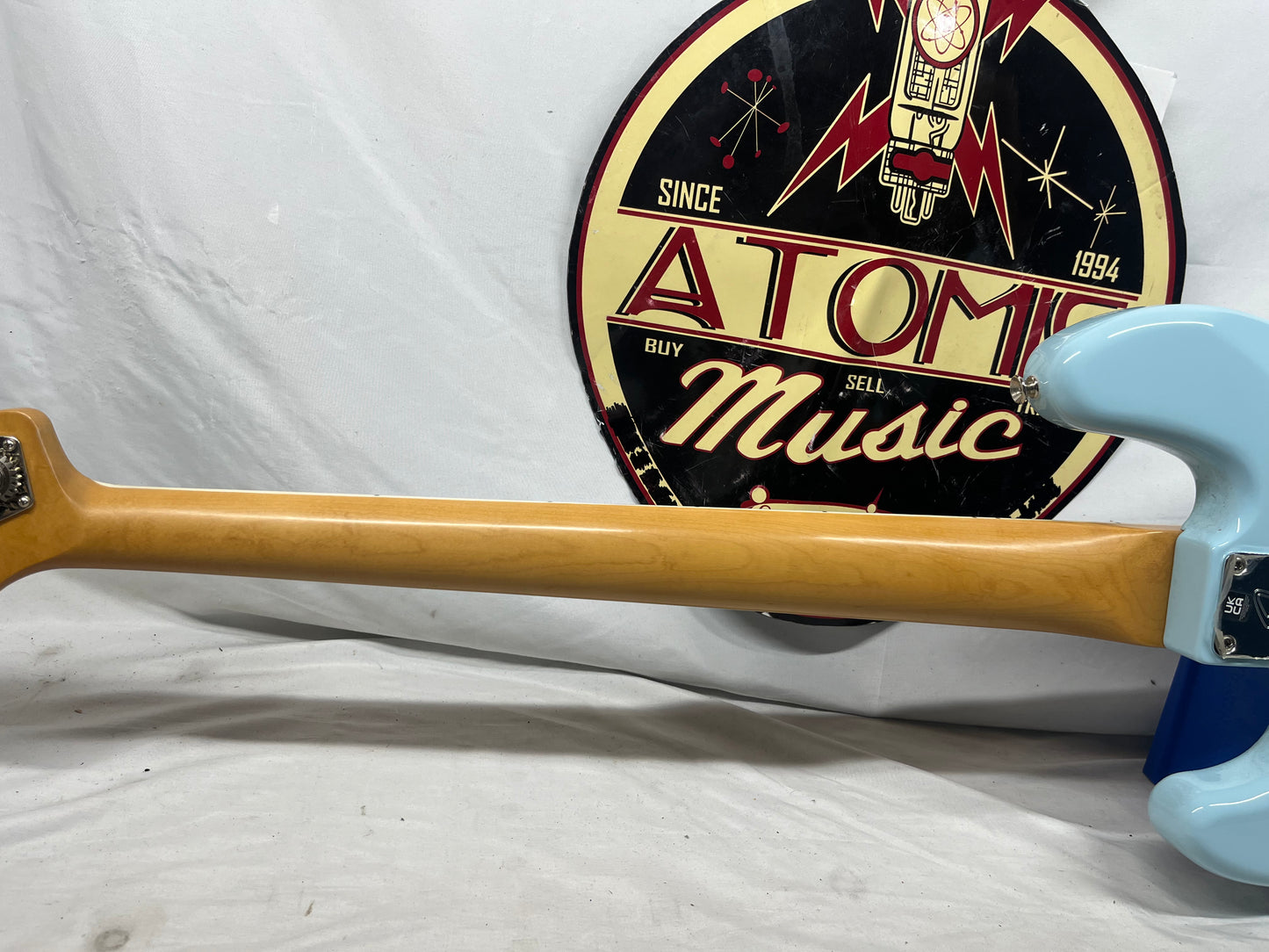 Fender Gold Foil Jazz Bass 4-String Electric Bass - Sonic Blue