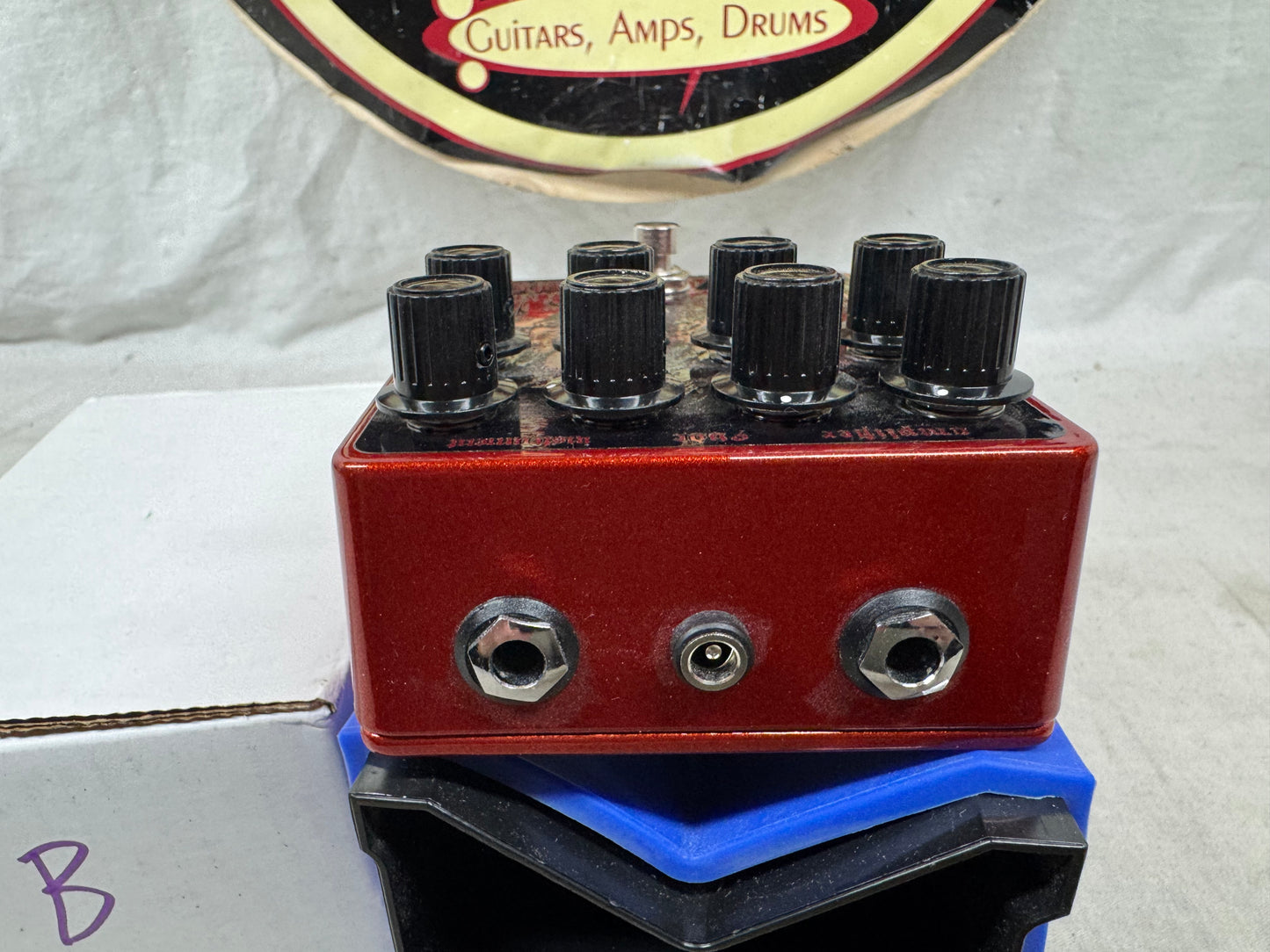 Does It Doom? Baghdad Distortion Pedal with Box - Black & Red