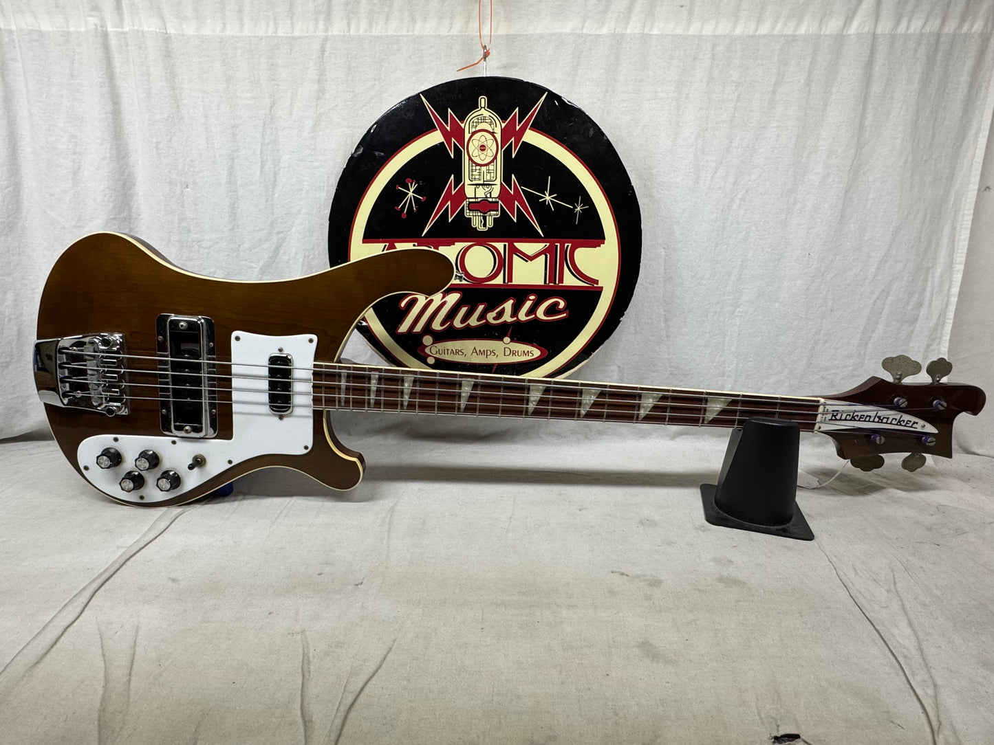 Rickenbacker 4001 4-string Bass with Case 1975