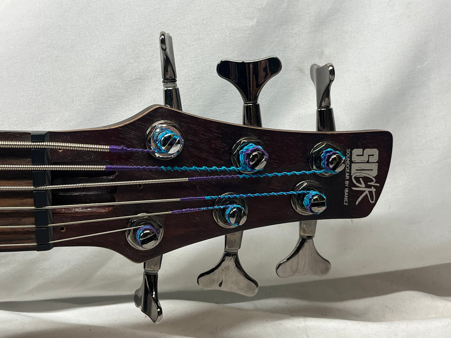 Ibanez Soundgear SR506 6-String Electric Bass