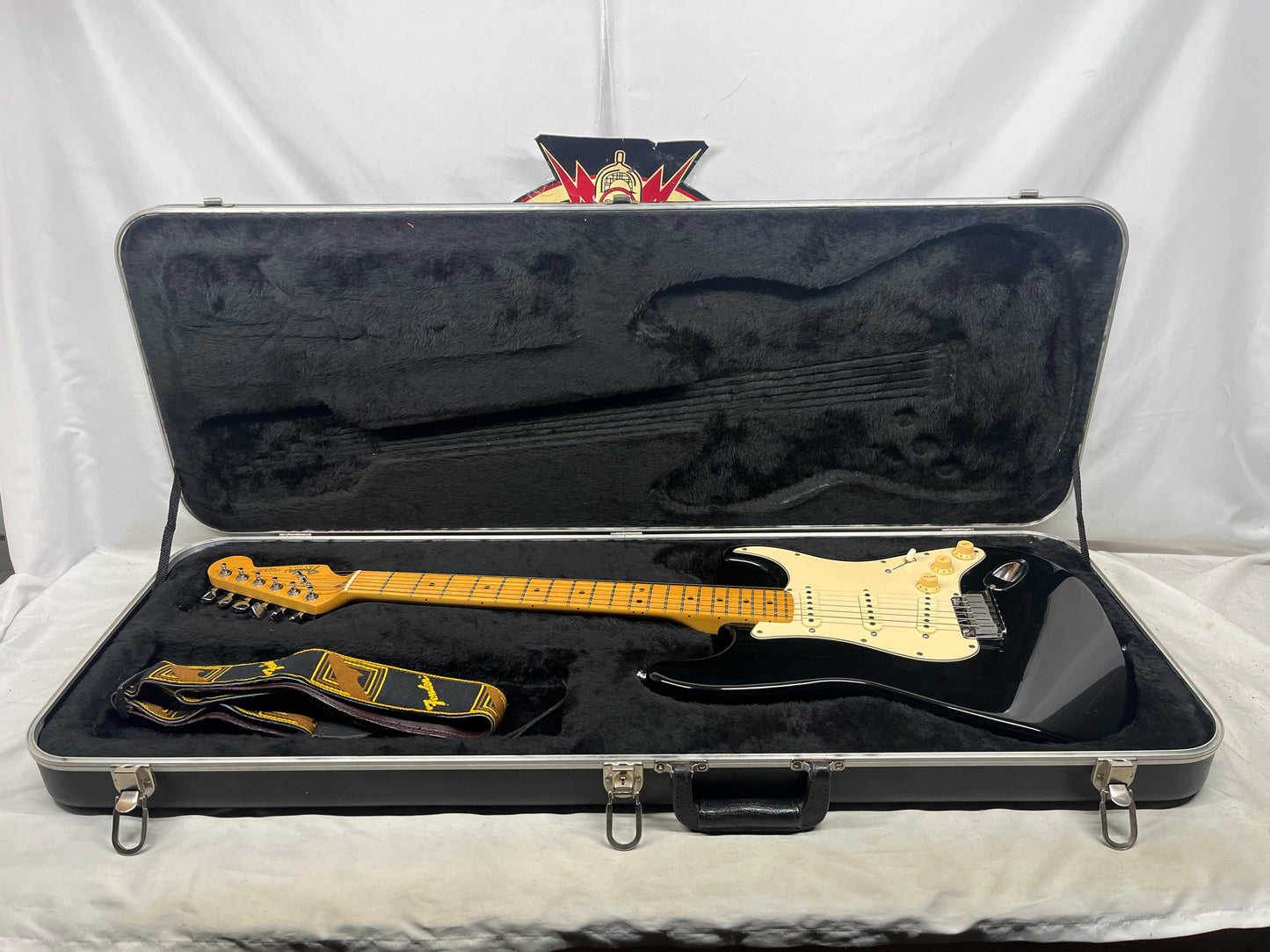 Fender USA Stratocaster Strat Electric Guitar with Case 1987