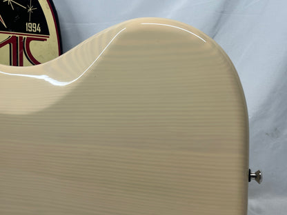 Squier Classic Vibes 4-String Electric Precision Bass '50s - White Blonde