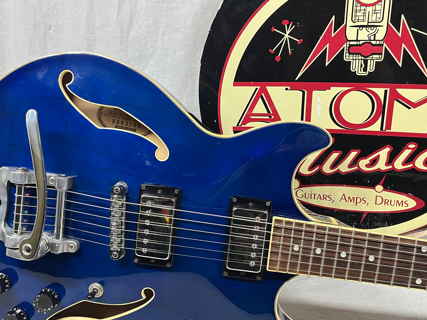 Ibanez AM73T Artcore Series Semi-Hollow Body Electric Guitar