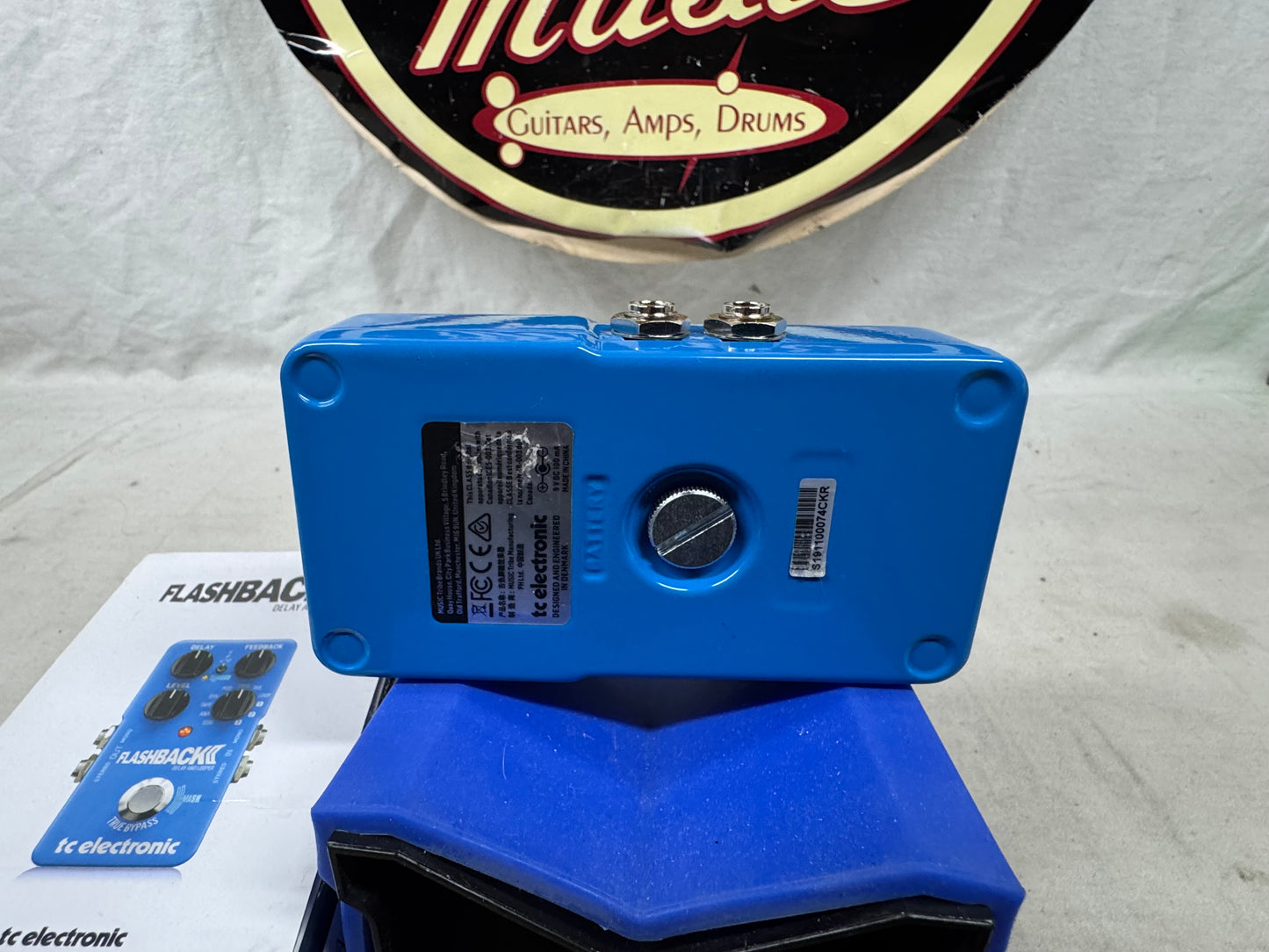 TC Electronic Flashback II 2 Delay and Looper Pedal with Box