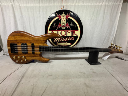Carvin USA LB-70P lb 70 p lb70p 4-string Bass with Case