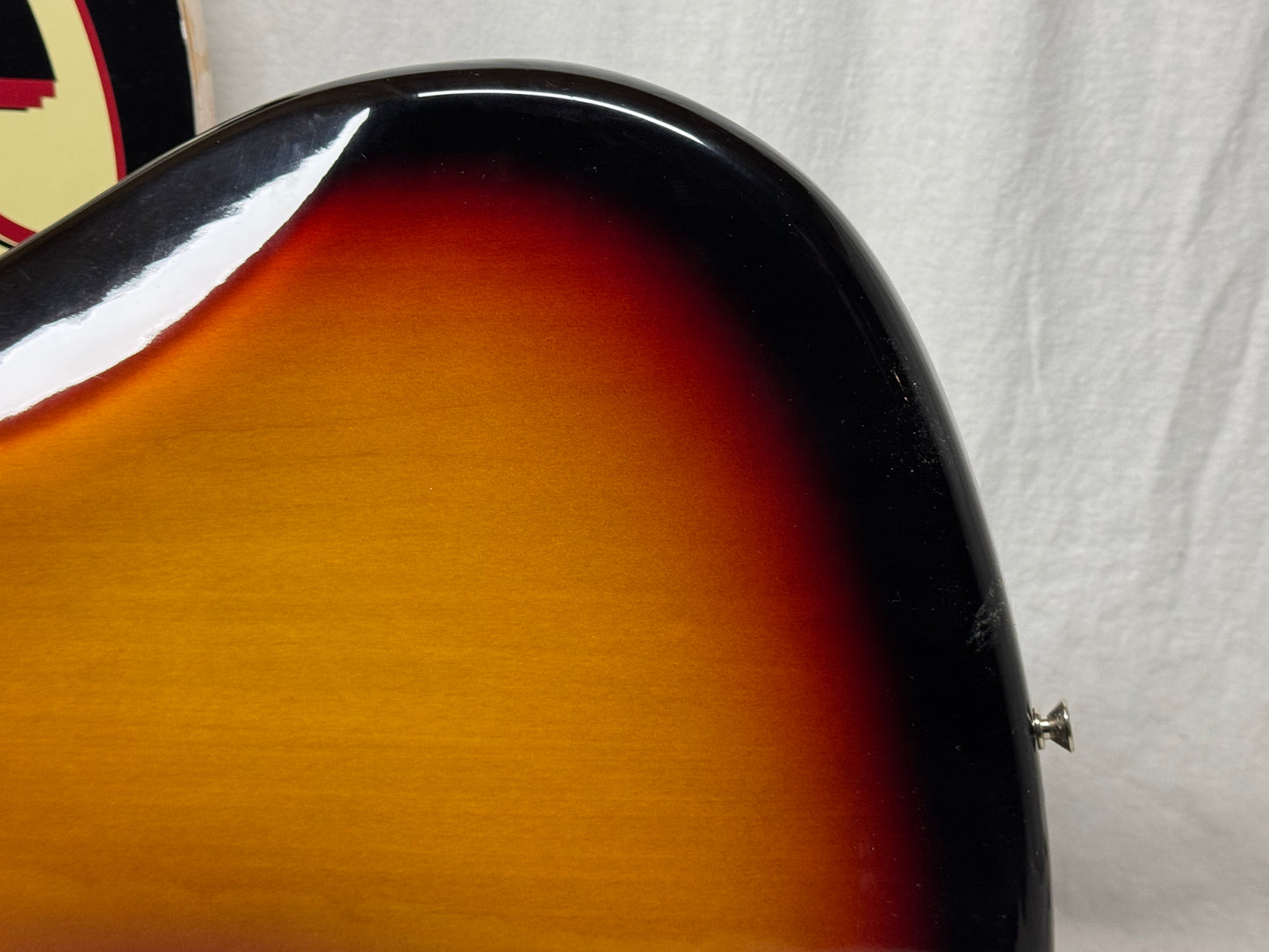 Fender USA Custom Shop Bass VI 6-string Bass with COA + Case 2006 - 3-Color Sunburst / Rosewood fingerboard